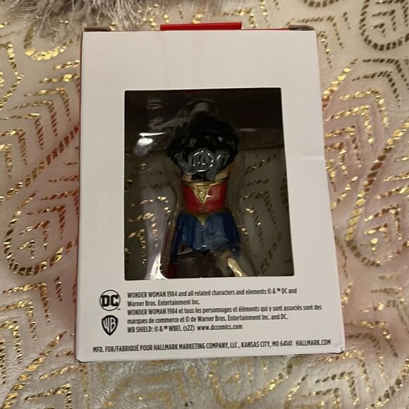 Ww84 wonder woman diana figure/ornament fob charm toy nib - Picture 2 of 4